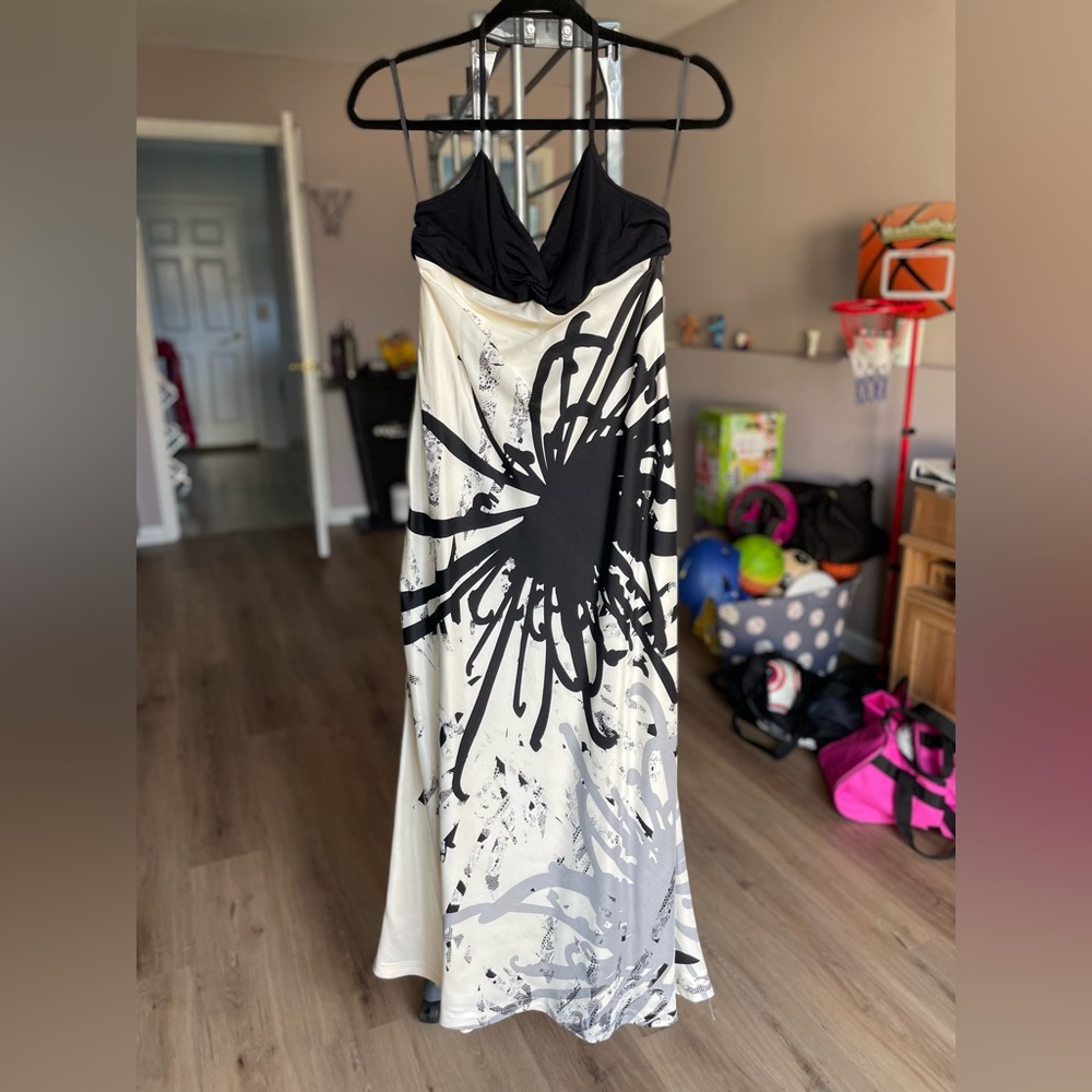 Kenneth Cole black & white silk gown, size M